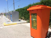 Bell-lloc ja disposa d'un contenidor per reciclar l'oli de cuina usat